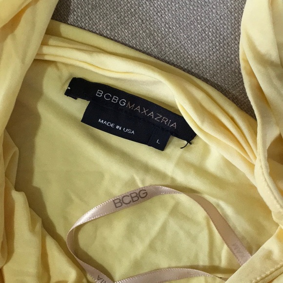 BCBG Maxazria Women's Yellow Fitted Halter Top - Picture 5 of 8